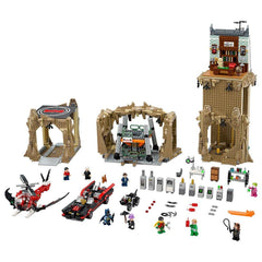 LEGO Batman Classic TV Series Batcave 2526 Piece Building Kit [LEGO, #76052]