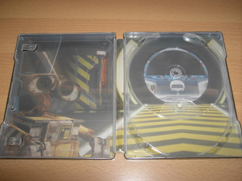 Disney Pixar's Wall-E - Limited Edition SteelBook [Blu-ray]