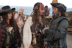 Disney's Pirates of the Caribbean: On Stranger Tides - Limited Edition SteelBook [3D + 2D Blu-ray + DVD + Digital]