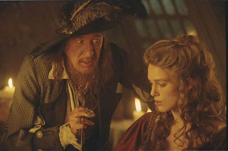 Disney's Pirates of the Caribbean: The Curse of the Black Pearl - Limited Edition SteelBook [Blu-ray]