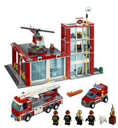 LEGO City: Fire Station - 752 Piece Building Set [LEGO, #60004]