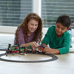 LEGO Creator: Winter Holiday Train - 734 Piece Building Set [LEGO, #10254]
