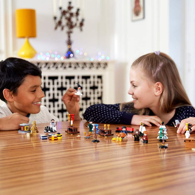 LEGO Harry Potter: Advent Calendar (2019 Edition) - 305 Piece Building Kit [LEGO, #75964]