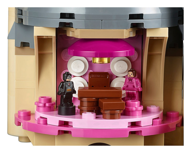 LEGO Harry Potter: Hogwarts Castle - 6020 Piece Building Kit [LEGO, #71043]