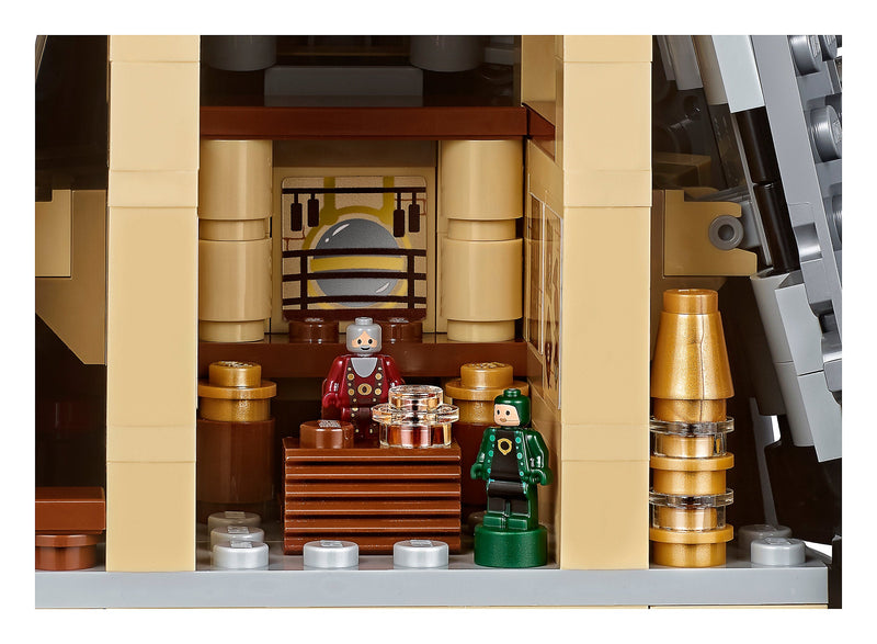 LEGO Harry Potter: Hogwarts Castle - 6020 Piece Building Kit [LEGO, #71043]