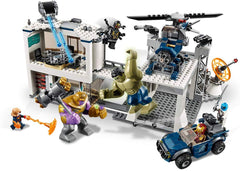 LEGO Marvel Avengers: Avengers Compound Battle - 699 Piece Building Kit [LEGO, #76131]