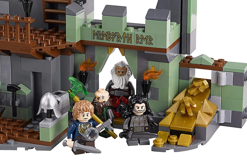 LEGO The Hobbit: The Battle of the Five Armies - The Lonely Mountain - 866 Piece Building Set [LEGO, #79018]