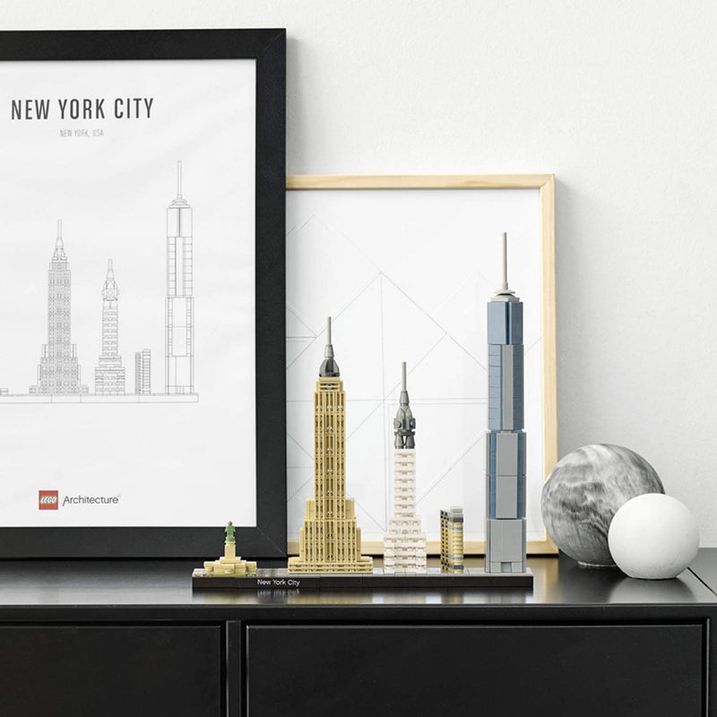 LEGO Architecture: New York City - 598 Piece Building Kit [LEGO, #21028]