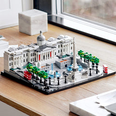 LEGO Architecture: Trafalgar Square - 1197 Piece Building Kit [LEGO, #21045]