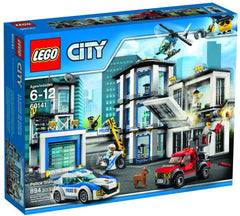 LEGO City: Police Station - 894 Piece Building Kit [LEGO, #60141]