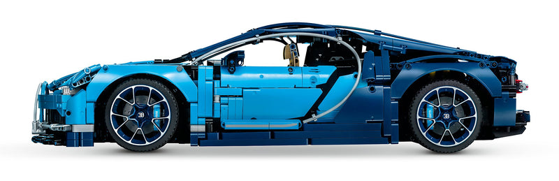 LEGO Technic: Bugatti Chiron - 3599 Piece Building Kit [LEGO, #42083]
